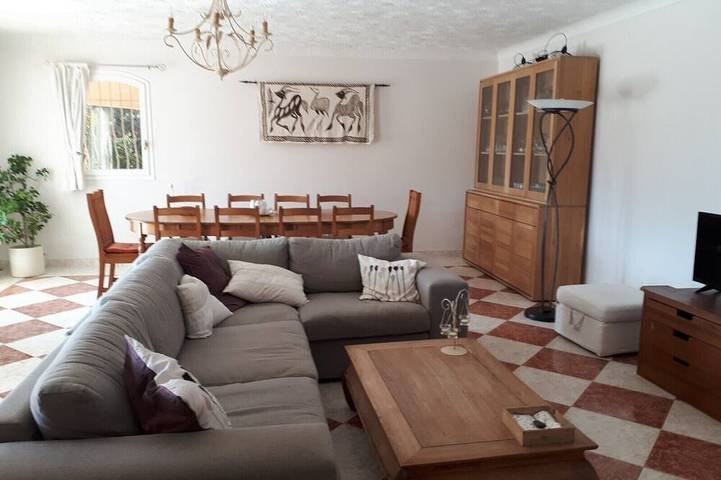 Villa pour 15 personnes, avec terrasse et jardin à Draguignan