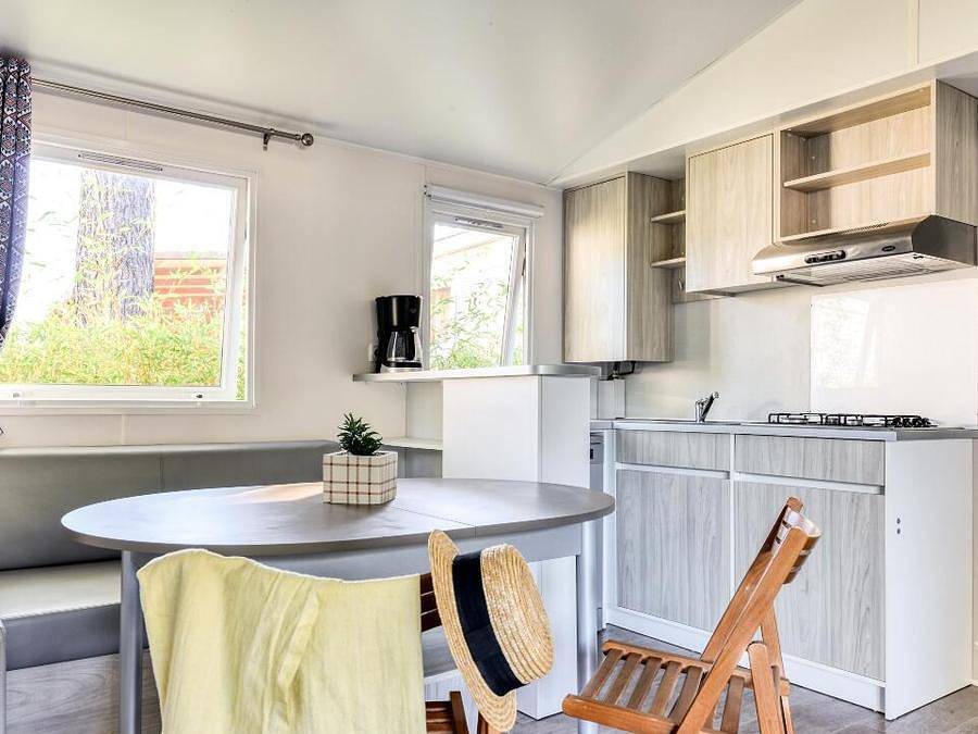 Camping Argelès Vacances - Mobilhome 10 personnes - Family 5 Pièces 8/10 Personnes Climatisé + Tv in Côte Vermeille, Argelès-sur-Mer