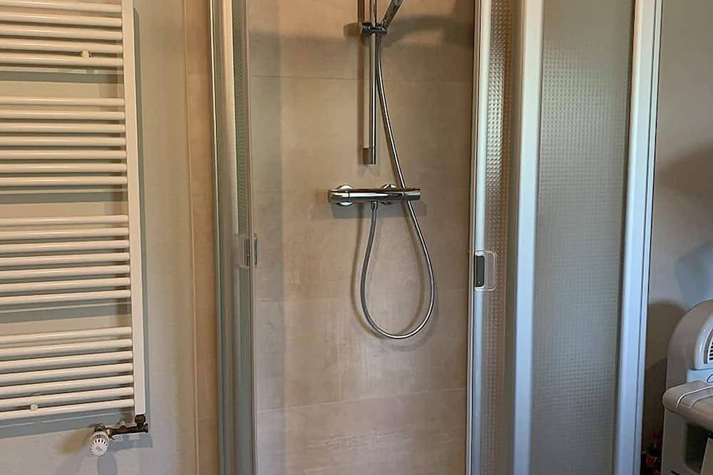 Ganze Wohnung, Sonnerwachen, Ferienwohnung in \"De Feerjenhusen\" am Haubarg von Vollerwiek in Vollerwiek, Eiderstedt