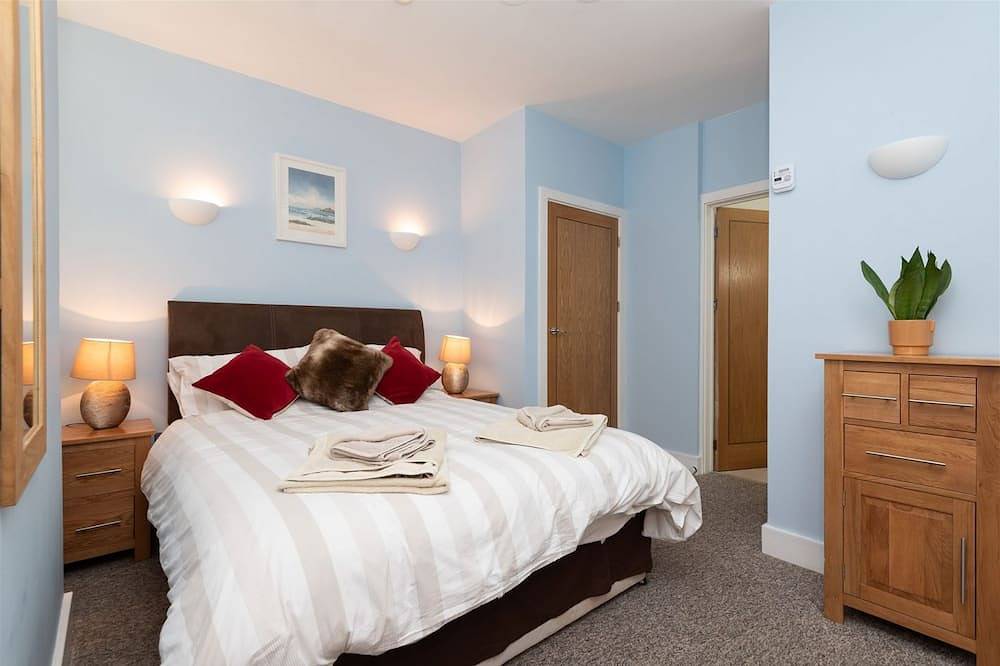 Fabuloso apartamento moderno con vistas sensacionales. in Looe, Cornualles