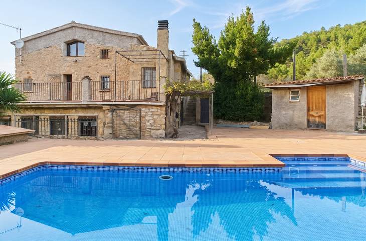 Villa encantadora en Castellbell i el Vilar con piscina privada in Castellbell y Vilar, Interior de Barcelona