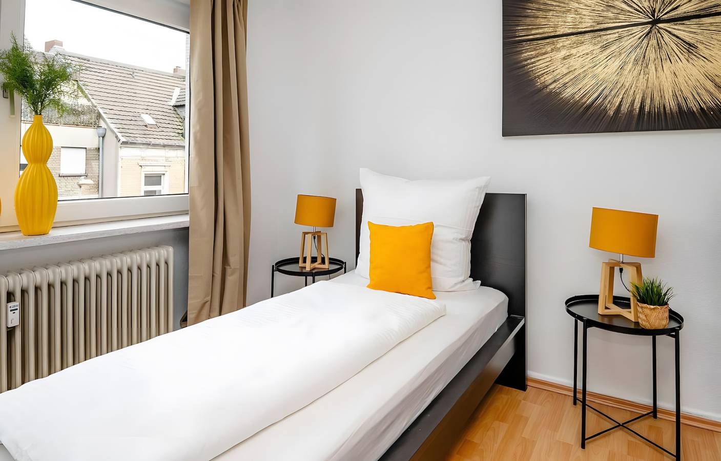 Ganze Wohnung, Ferienwohnung 'Gemütliche Für 4 Personen' mit Wi-Fi in Oberhausen, Ruhrgebiet
