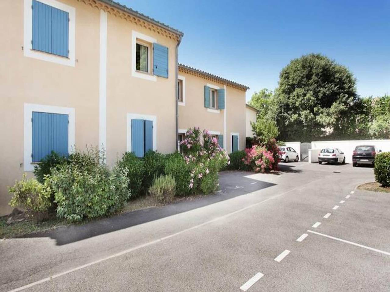 Appartement entier, Appartement 3 Pi√®ces 6/7 Personnes in Lacoste, Parc naturel régional du Luberon