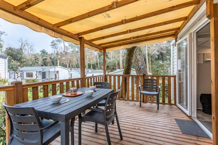 Camping pour 6 personnes, avec bassin pour enfant, adapté aux familles - 1