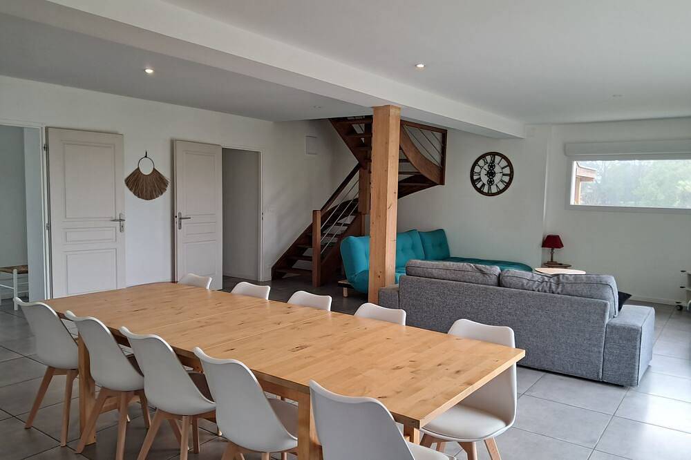 La grange Cabirol- Grande maison rénovée à 10 mn de l'océan avec piscine in Orx, Côte d’Argent