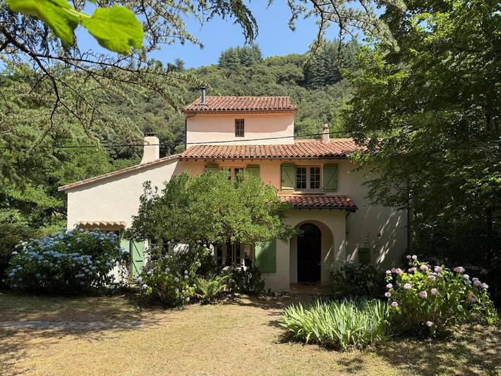 Maison de vacances pour 15 personnes, avec vue et jardin