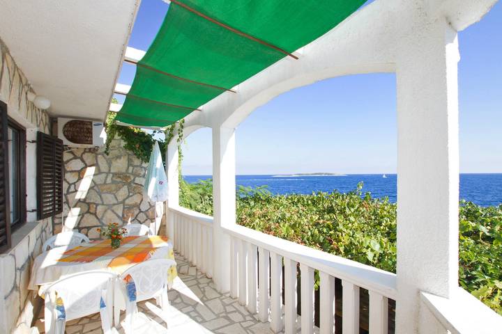 Ferienwohnung für 4 Personen, mit Balkon/Terrasse auf Vis