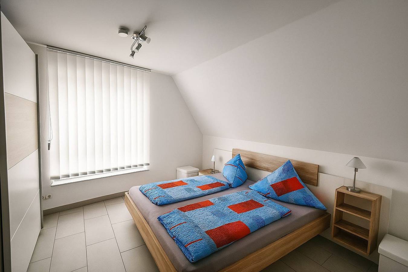 Ganze Wohnung, Ferienwohnung Exclusive Maisonette nah am See in Friedrichshafen, Region Bodensee-Oberschwaben