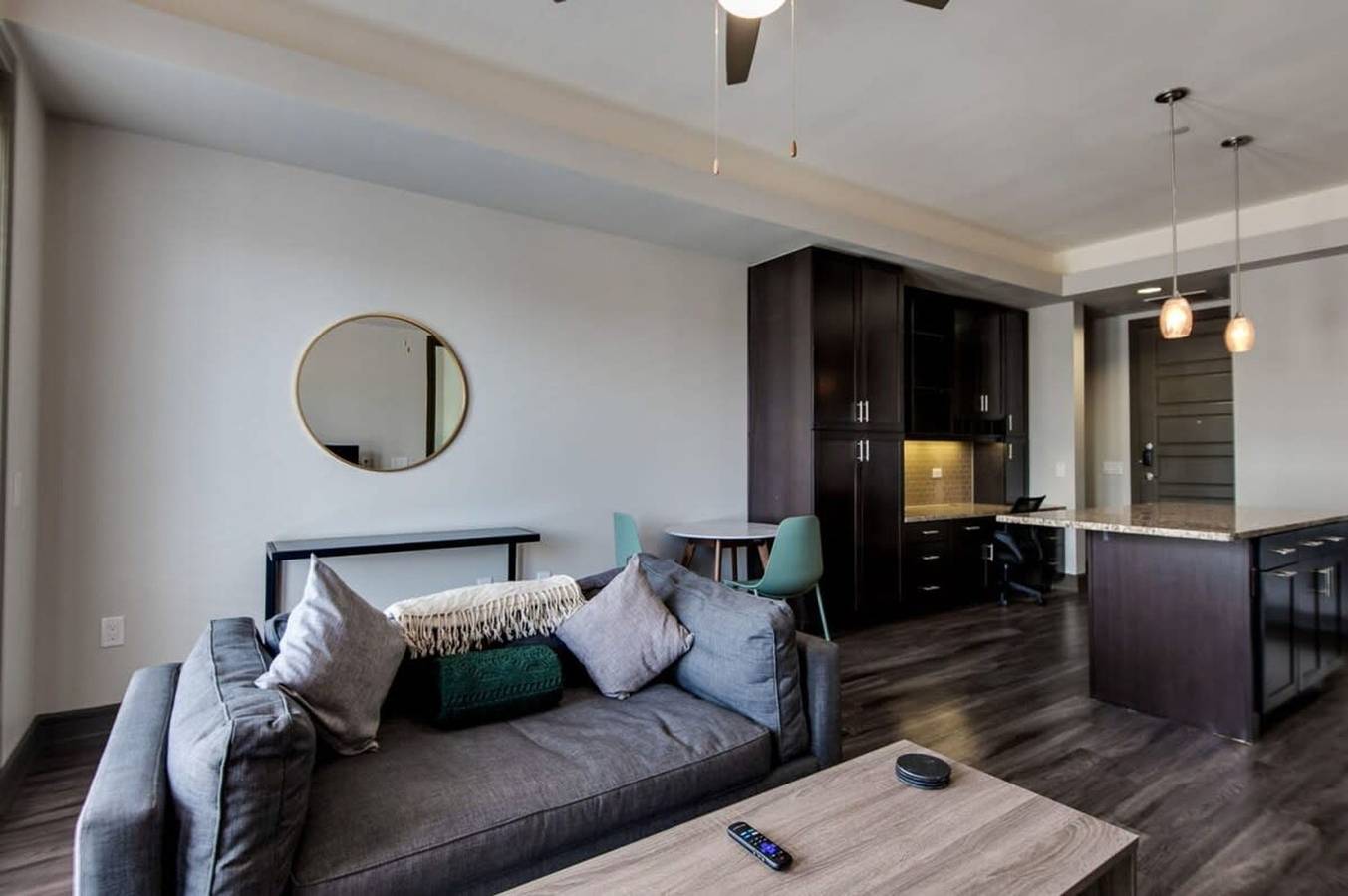 Apartamento entero, Diamond at Kenzie - Modern 2-Bedroom  North Austin in Austin, Condado de Travis