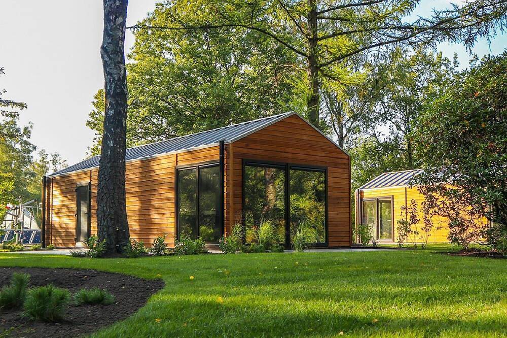 Chalet with 1 bedroom and a terrace in Hoge Veluwe