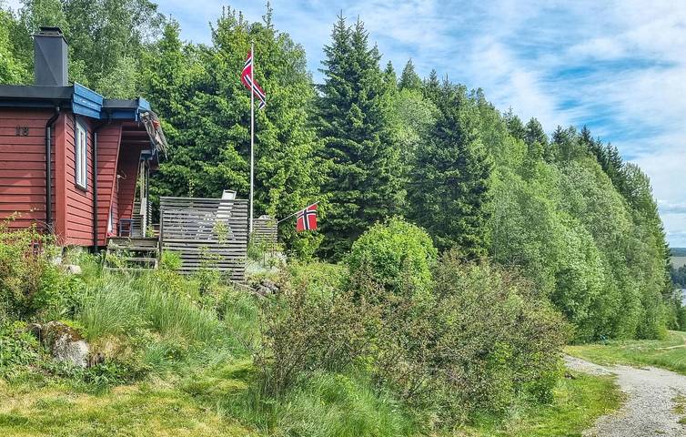 Ferienhaus für 4 Personen mit Seeblick in Viken