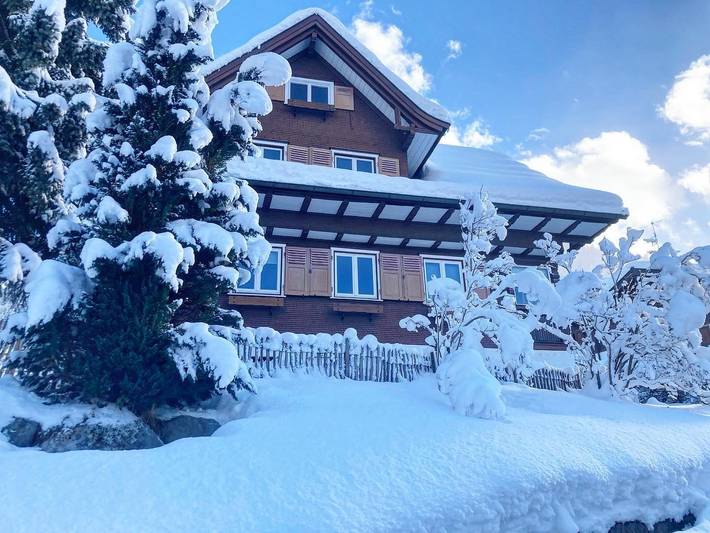 Geheel vakantieappartement, Appartement, douche en bad, Wc, 4 of meer slaapkamers in Riezlern, Mittelberg