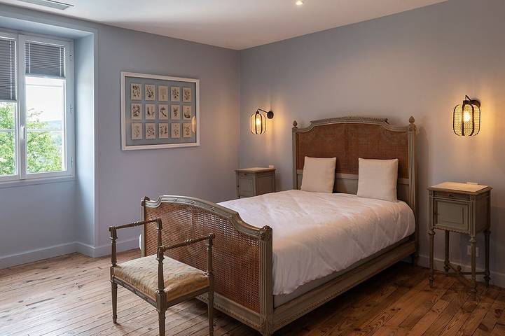 Location de vacances pour 10 personnes, avec jardin et terrasse à Lissac-sur-Couze - 4