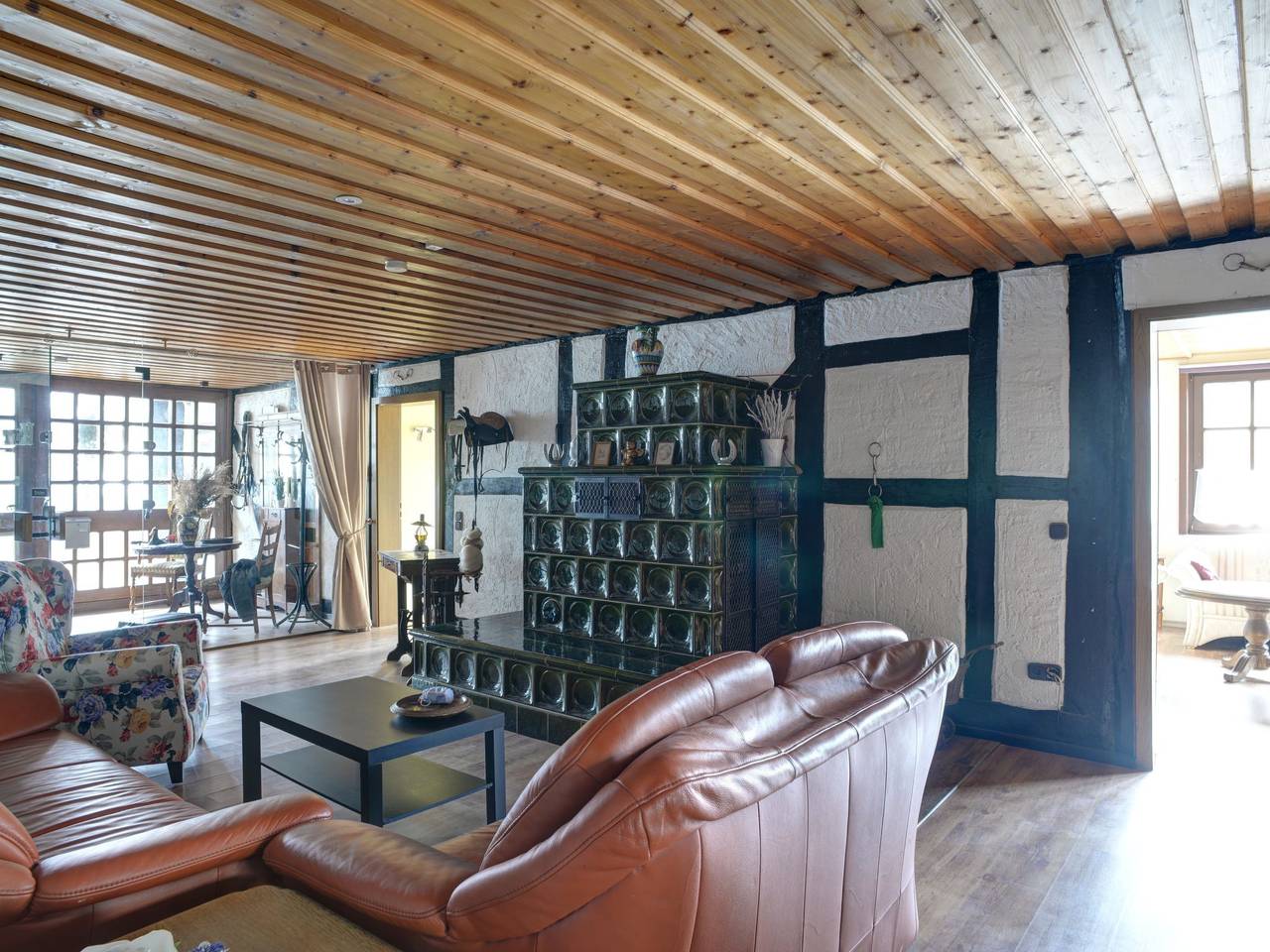 Ganze Wohnung, An der Dorfkirche in Hehlen, Landkreis Holzminden