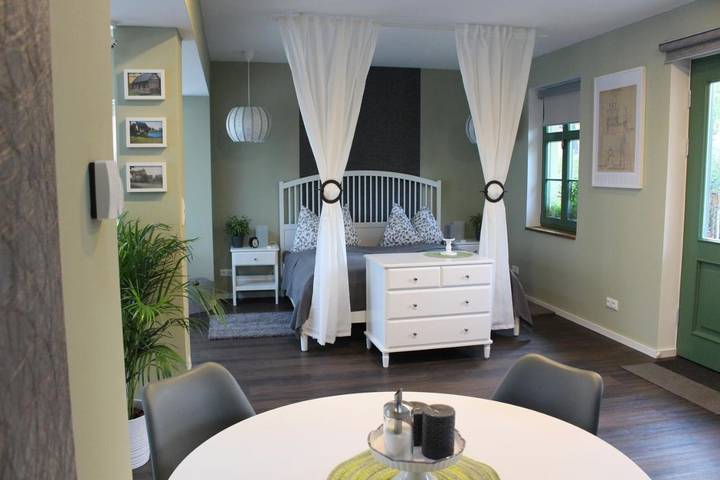Ferienwohnung für 6 Personen, mit Terrasse und Garten sowie Ausblick in Gräfenhainichen - 4
