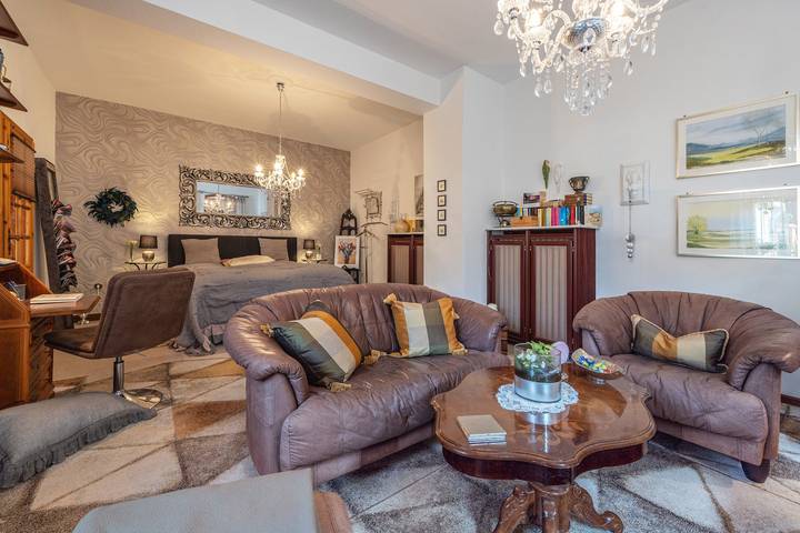 Hel lejlighed, Apartment 'Pension Schlachter's Hius' with Private Terrace and Wi-Fi in Algermissen, Landkreis Hildesheim