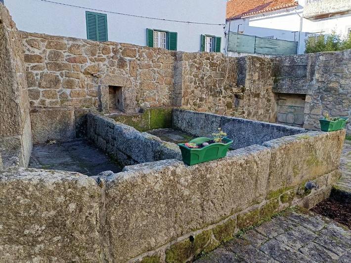 Casa de férias para 10 pessoas com varanda/terraço in Vila Nova de Tazem, Serra da Estrela