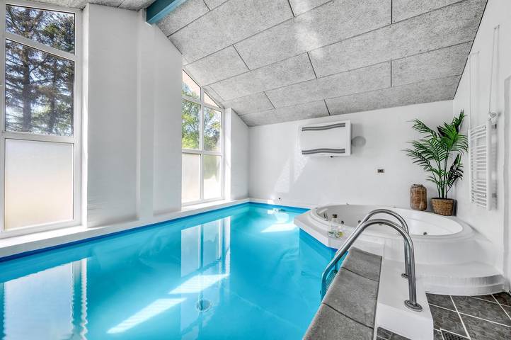 Ferienhaus für 8 Personen, mit Terrasse und Sauna sowie Whirlpool in Blavand - 2
