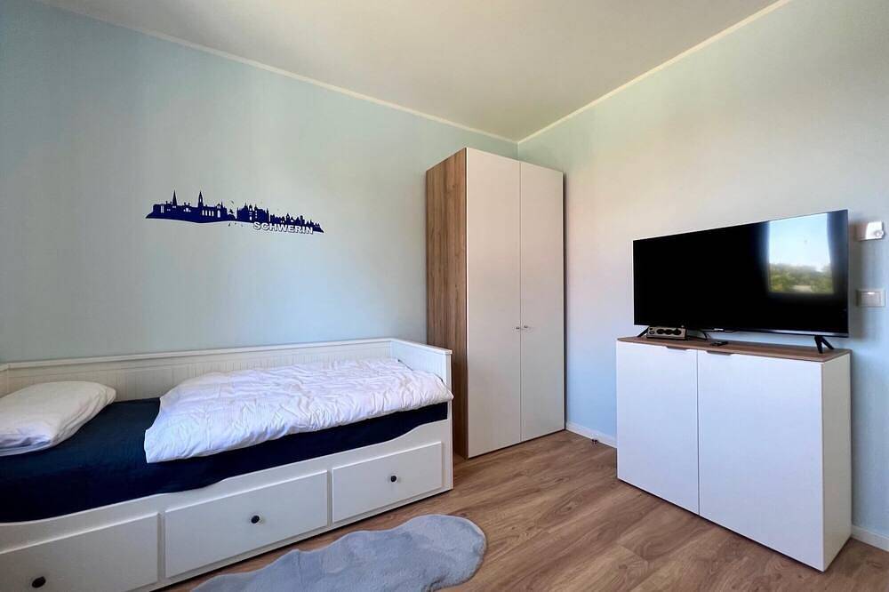 Ganze Wohnung, Traumferienwohnung Weitblick am Schweriner See in Schwerin, Schweriner See