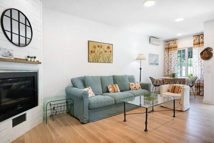 Exklusive Villa für Ihren Urlaub in Chiclana in Playa La Barrosa, Chiclana de la Frontera