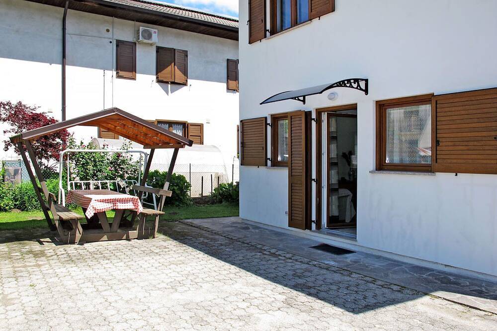 Ganze Wohnung, Martinelli by Interhome in Calceranica al Lago, Caldonazzosee
