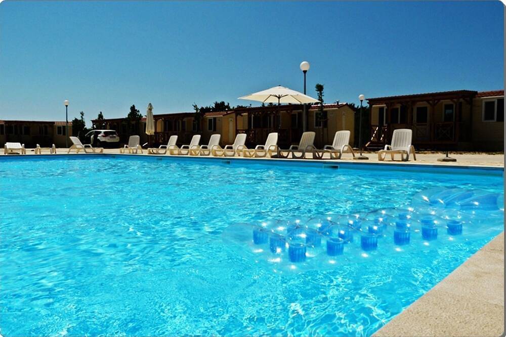 Ein kleiner ruhiger Ort für Familienerholung! in Nin, Zadar