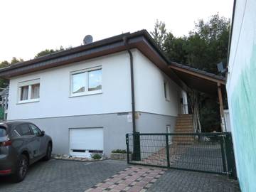 Cottage pour 6 personnes, avec terrasse et jardin, animaux acceptés à Neuhäusel