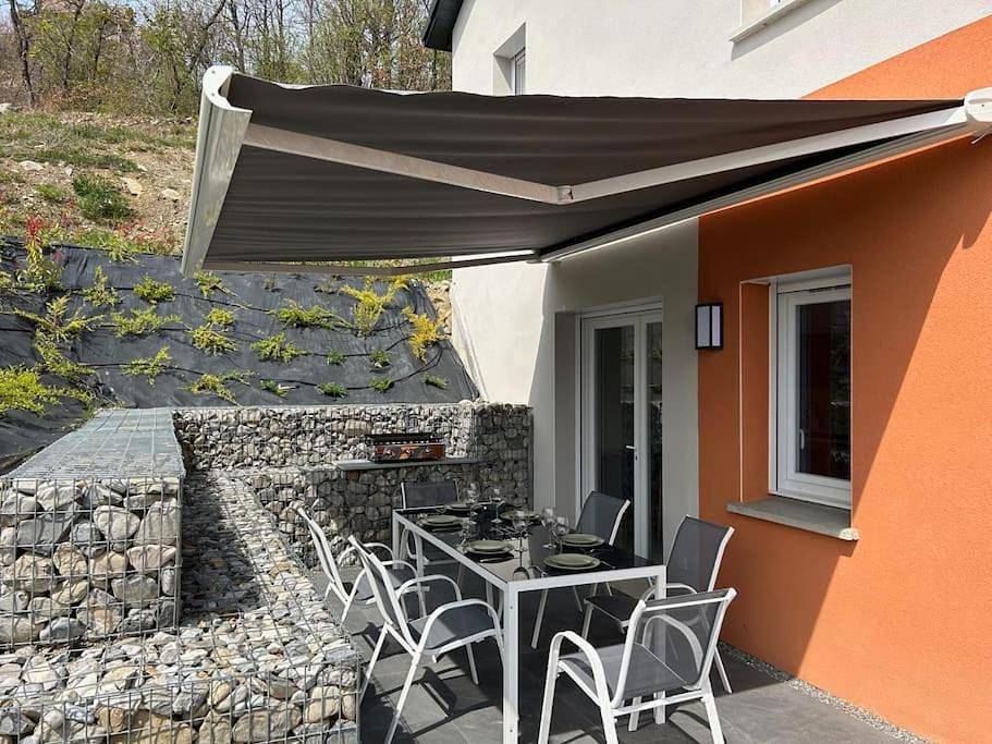 La Villa des Cimes in Pelleautier, Région de Gap