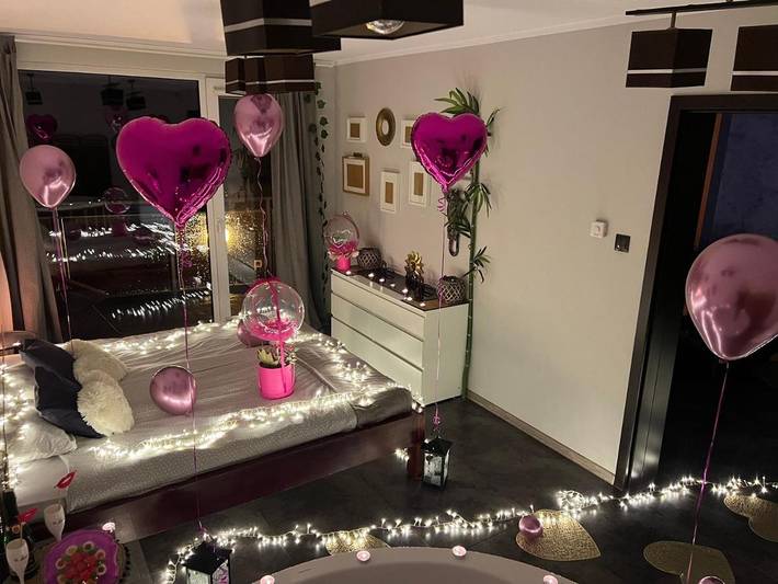 Apartament wakacyjny dla 2 osób, z widok na jezioro i taras oraz widok w Elk