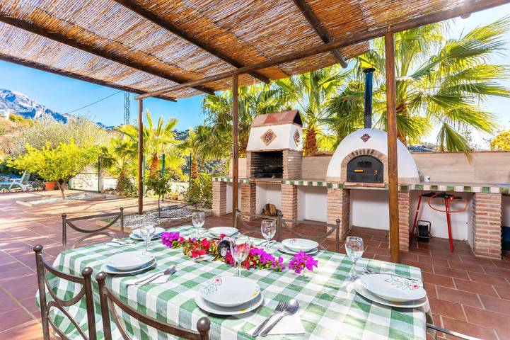 Casa rural para 6 personas, con terraza y jardín en Canillas de Aceituno - 3