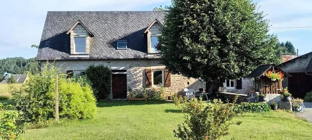 Gîte pour 8 personnes à Sérandon