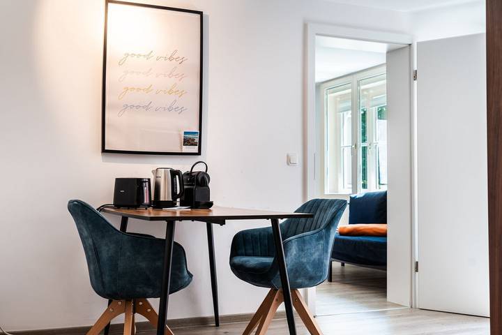 Ganze Wohnung, Retro-Modern in der Bregenzer Fussgängerzone in Bregenz, Bodensee-Vorarlberg