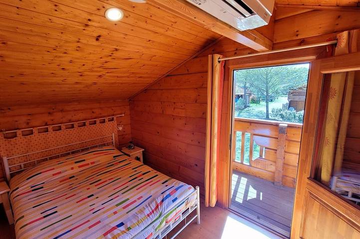 Gîte pour 6 personnes, avec jardin et piscine ainsi que sauna et jacuzzi à Bias - 2