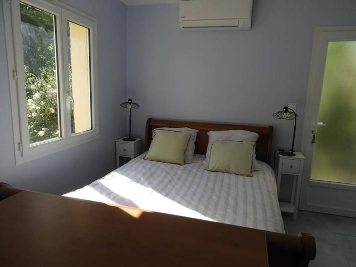 Gîte pour 2 personnes, avec jardin et vue à Cadillac (entreprise)