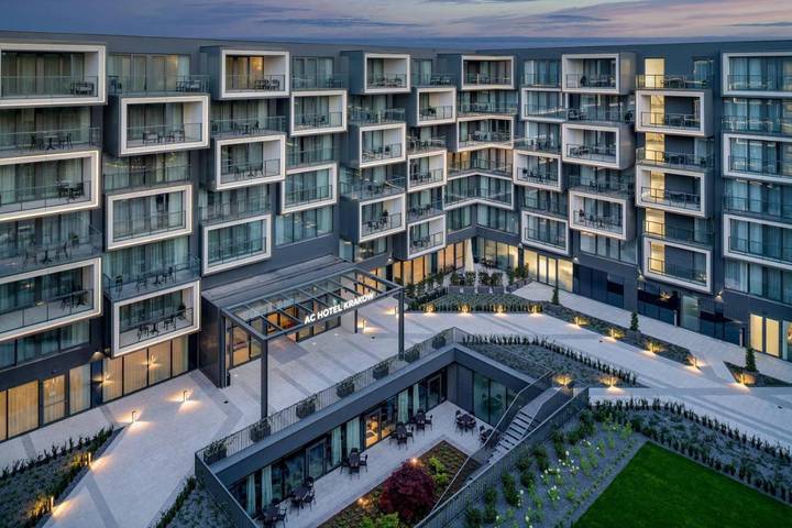 Hôtel pour 2 personnes, avec piscine et jacuzzi ainsi que jardin et sauna