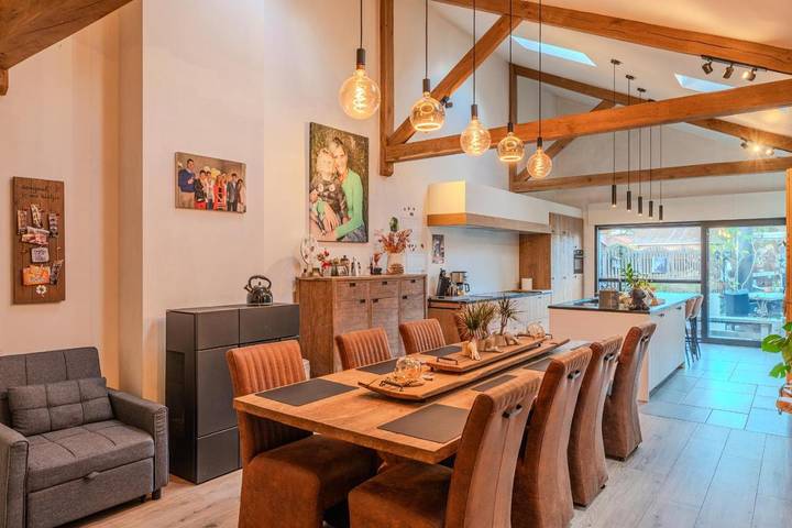 Location de vacances pour 5 personnes, avec jardin et jacuzzi, adapté aux familles à Beernem