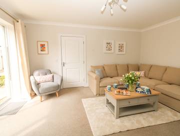 Cottage for 7 People in Fortuneswell, Isle of Portland, Photo 4