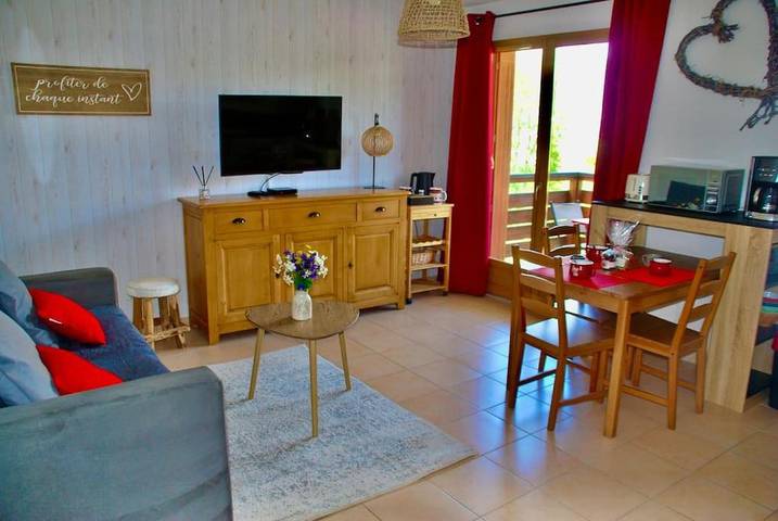 Gîte pour 4 personnes, avec Balcon et Vue dans Station de Laye