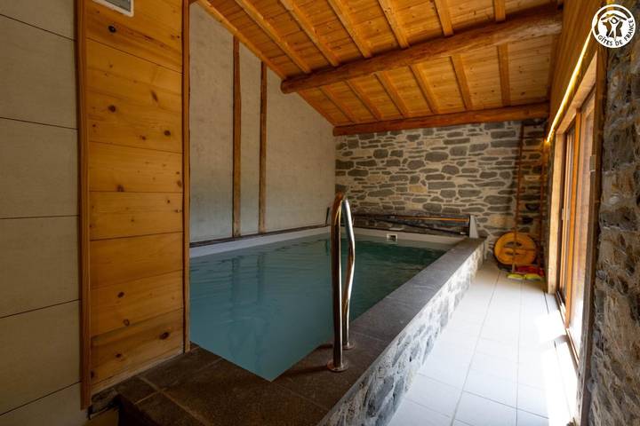 Gîte pour 6 personnes, avec terrasse et piscine, animaux acceptés à Termignon - 3
