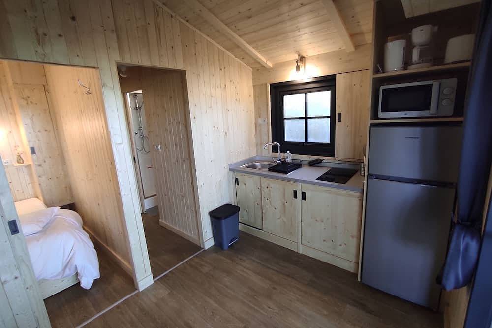 Berghütte-Klassisch-Ensuite mit Bad-Seeblick in Flayat, Regionaler Naturpark Millevaches en Limousin