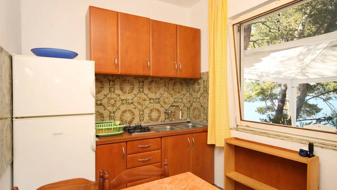 Cijeli apartman za odmor, Ferienwohnung für 5 Personen (30 m²) in Lavdara in Lavdara (Zadar), Sali