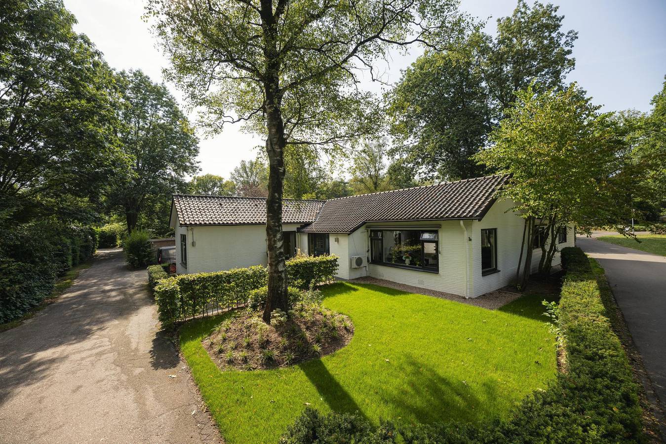 Veluwepark de Bosgraaf — Gruppenvilla mit Hot Tub & Sauna | 12 Personen in Veluwe