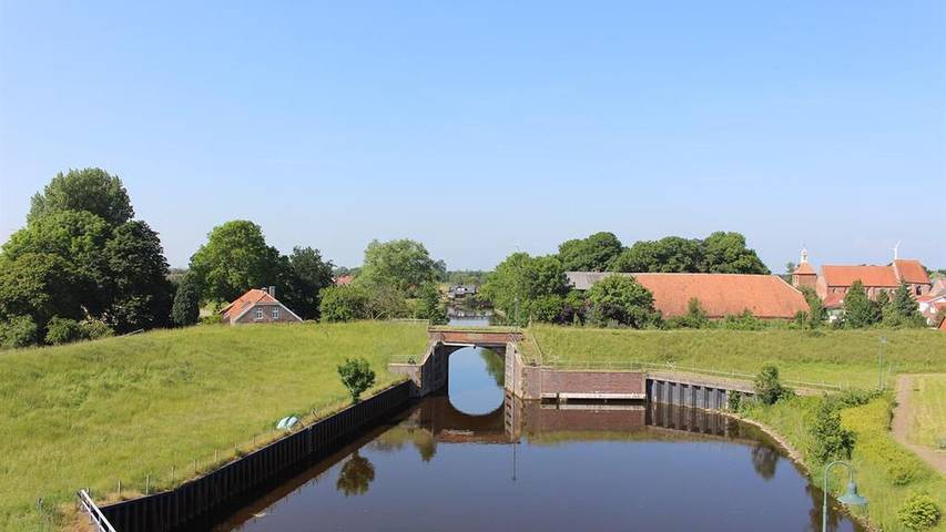 Ferienwohnung für 3 Personen, mit Terrasse, kinderfreundlich in Emden