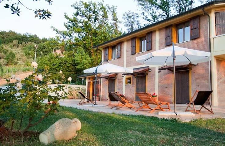 Agriturismo per 2 persone, con Terrazza e Giardino nonché Panorama a Sarzana