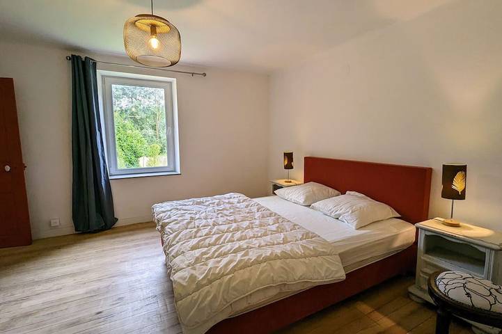 Gîte pour 5 personnes, avec jardin dans Jussarupt - 3