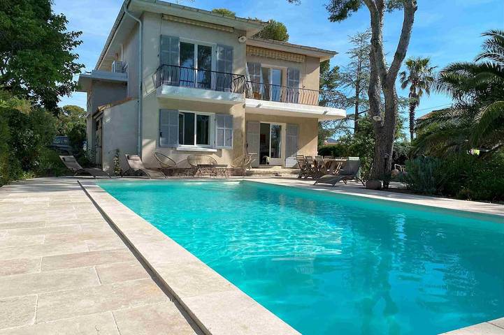 Villa pour 8 personnes, avec jardin dans Saint-Aygulf