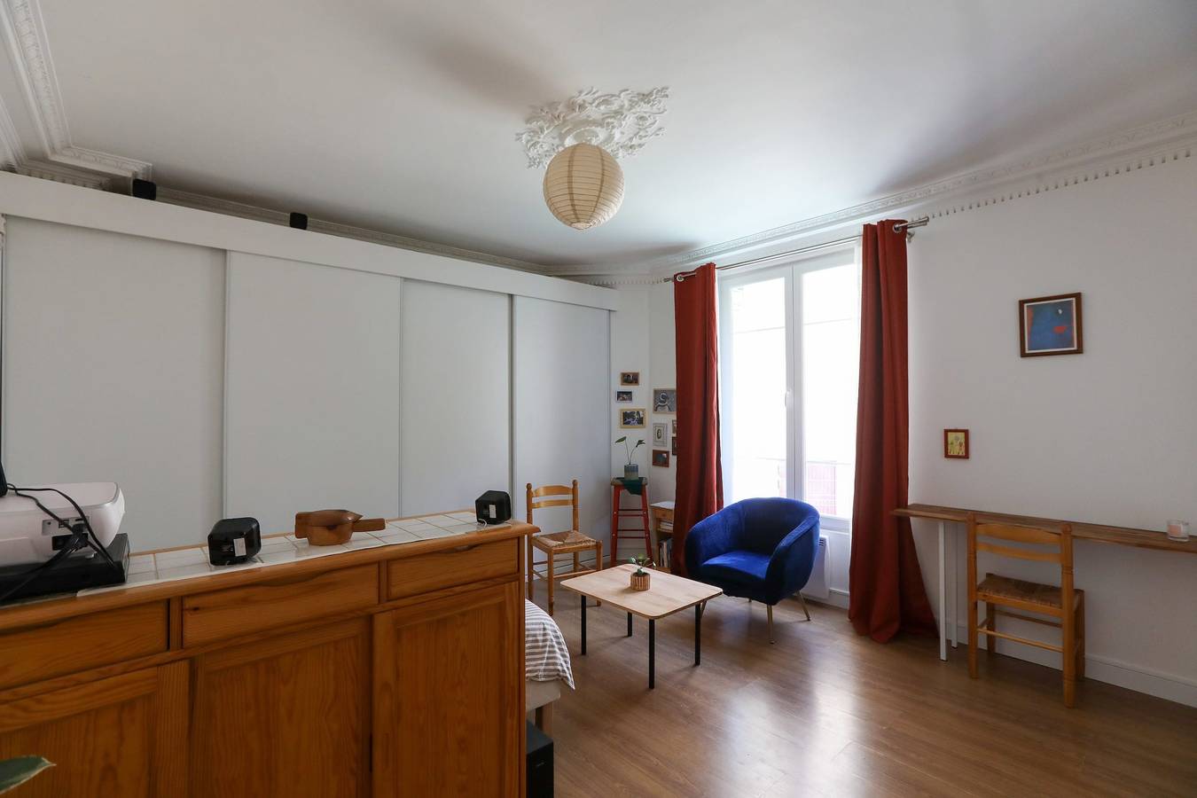 Ganzes Studio, Bright studio 10 minutes by subway from Paris in Pantin, Seine-Saint-Denis