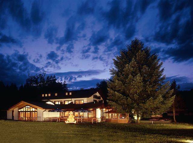 Waldhotel Geländer in Schernfeld, Altmühltal