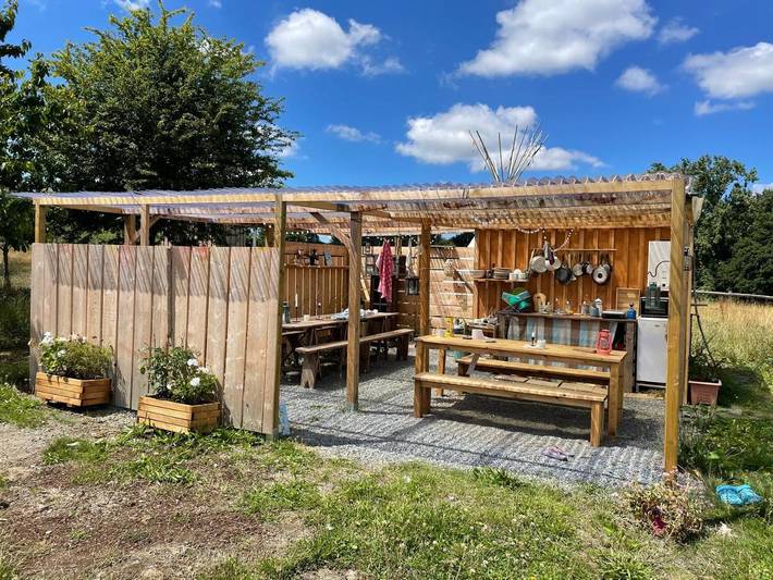 Tente pour 4 personnes, avec bassin pour enfant ainsi que vue et jardin en Cotes-d'Armor - 3