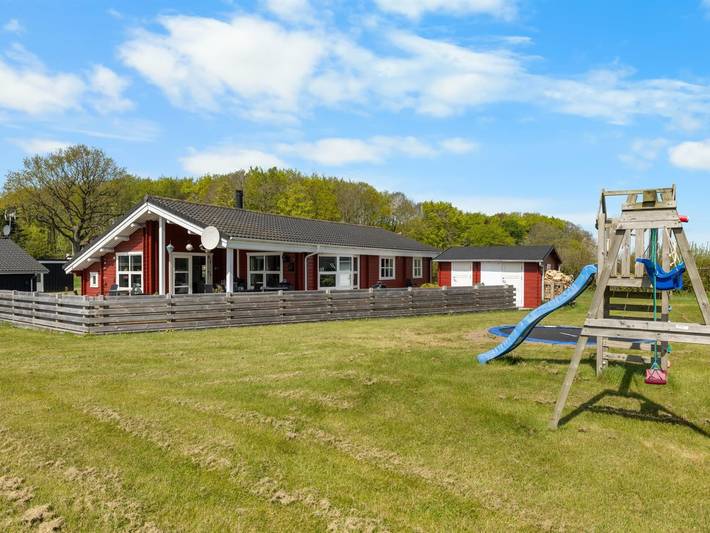 Ferienhaus für 8 Personen, mit Sauna und Terrasse, mit Haustier in Spodsbjerg